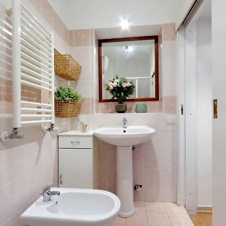 St Peter Mediatrice Apartment *
